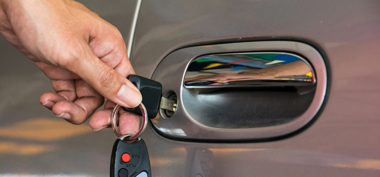 Car door lock repair in Wilton
